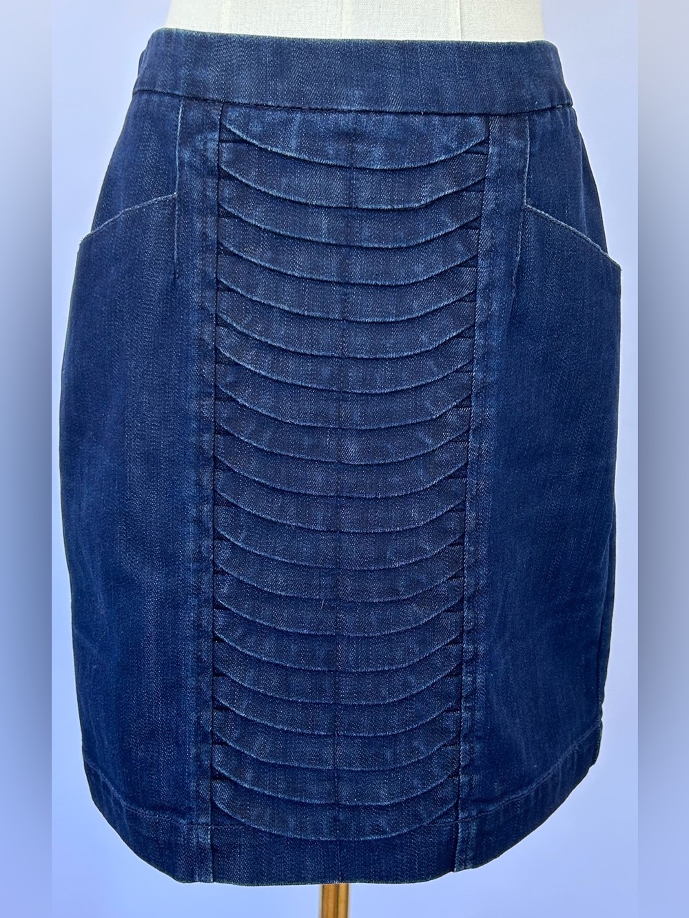 Leifsdottir by Anthropologie Women’s Denim‎ Pencil Skirt Pintuck Front Panel 4